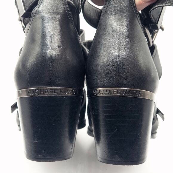 Michael Kors Women’s Griffin Cage Bootie Black Leather Runway Ready Glam Sz 9 - Picture 5 of 9